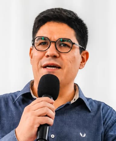 Pr. Geziel Pradier